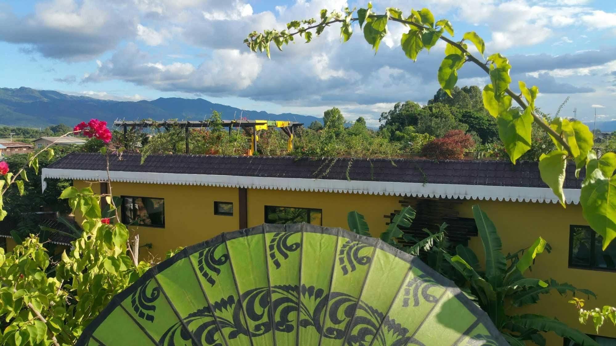Thanakha Inle Hotel Nyaung Shwe Esterno foto