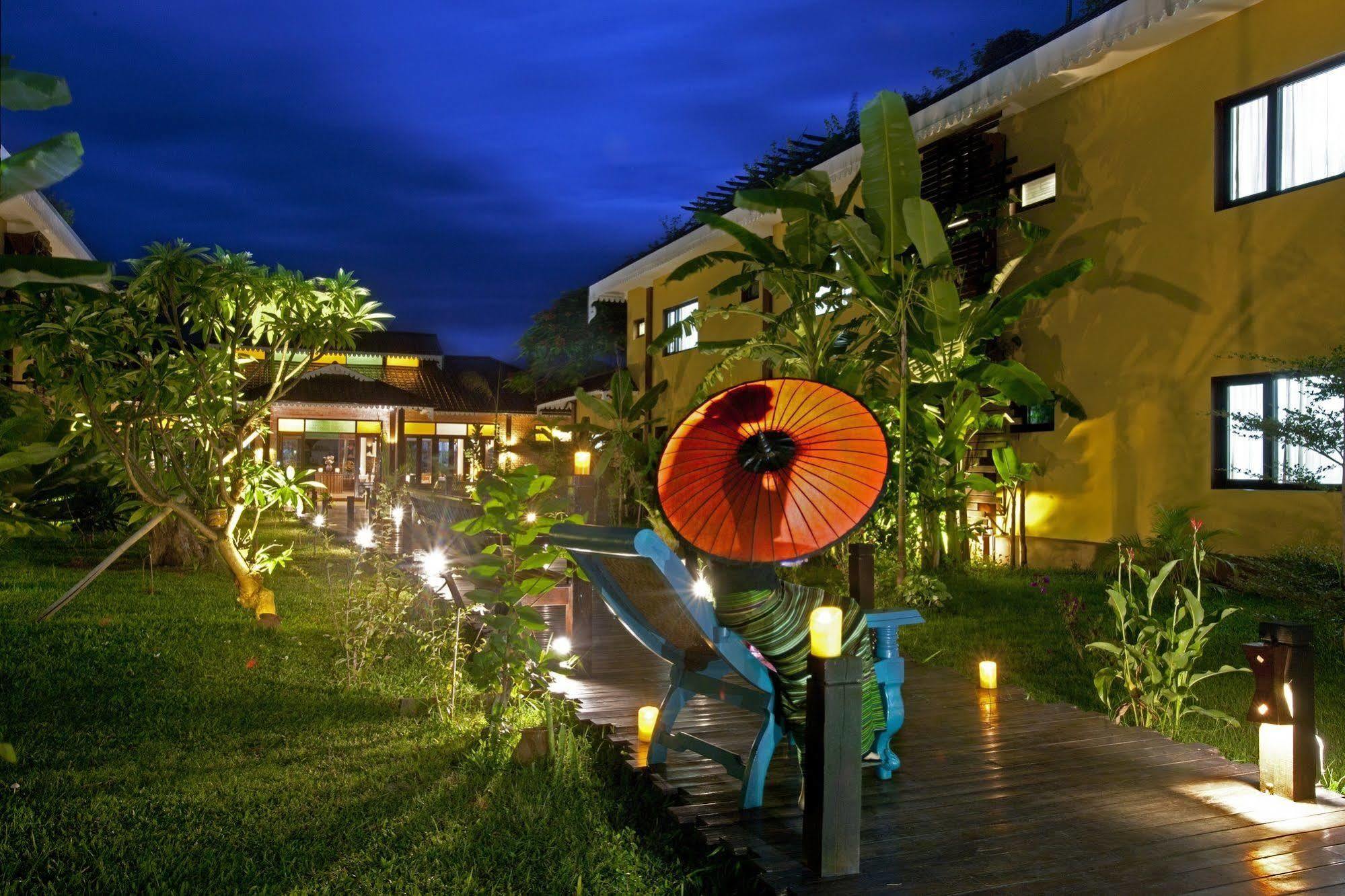 Thanakha Inle Hotel Nyaung Shwe Esterno foto