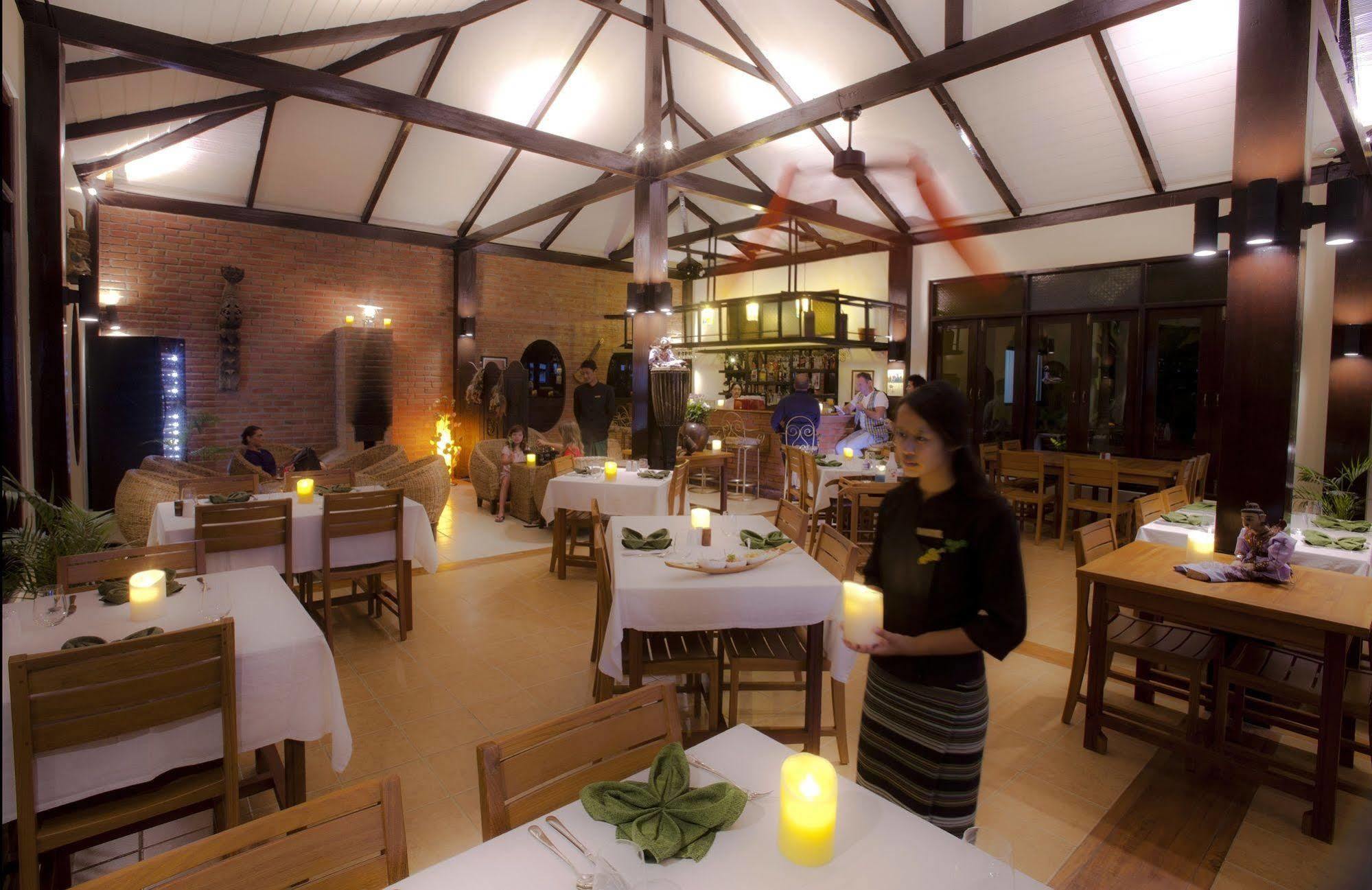 Thanakha Inle Hotel Nyaung Shwe Esterno foto