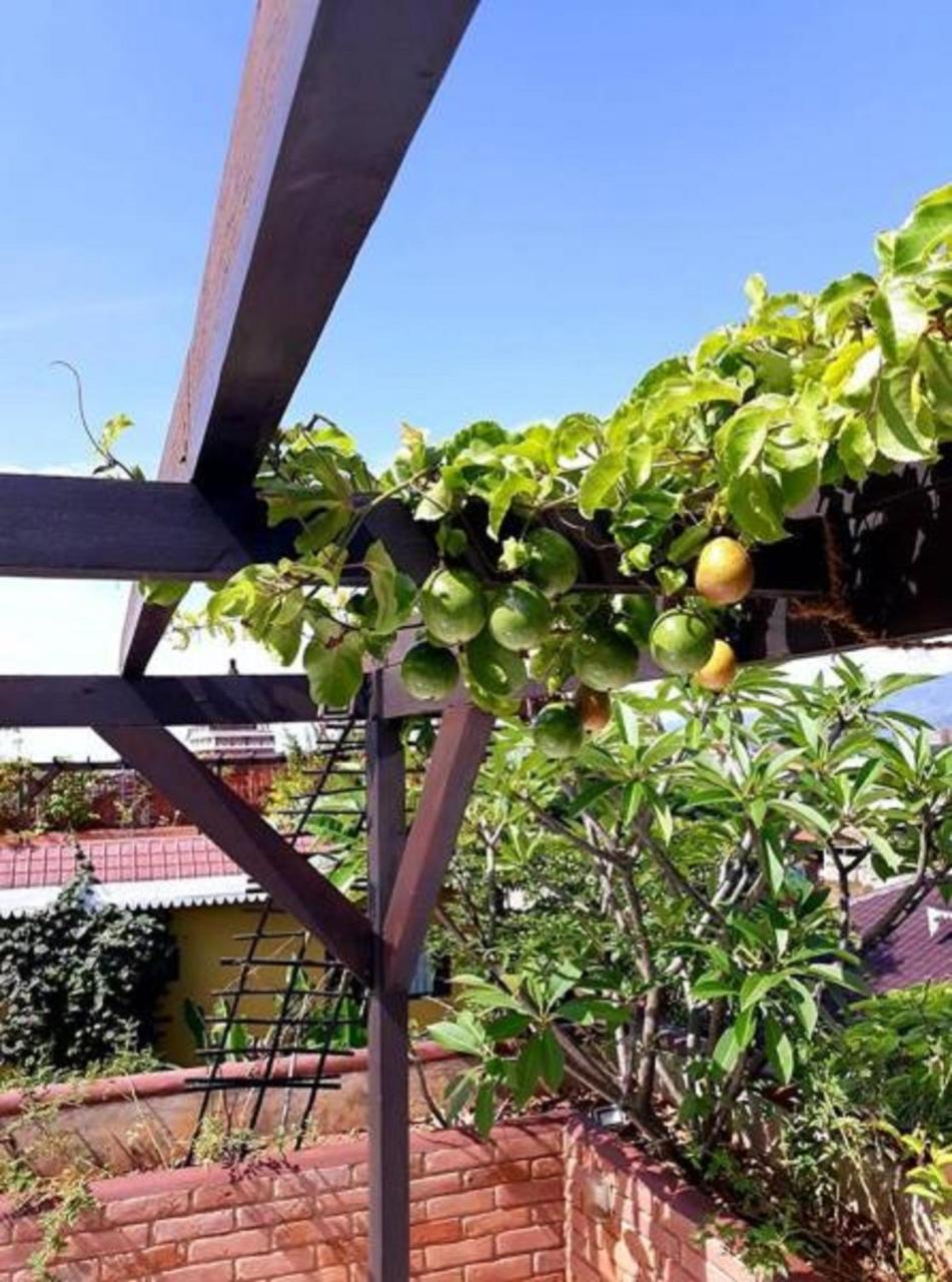 Thanakha Inle Hotel Nyaung Shwe Esterno foto